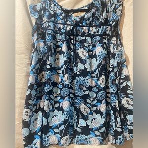 Loft Plus Blue Floral Sleeveless Top - Size 26